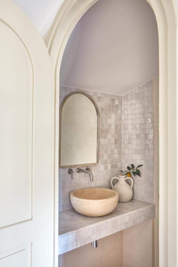 Luxury Townhouse In The Heart Of Medieval St Paul De Vence Saint-Paul-de-Vence Exterior photo